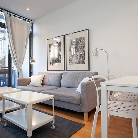 Flateli Urquinaona Apartment Barcelona Exterior photo