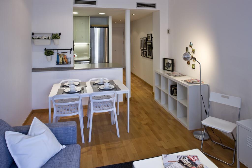 Flateli Urquinaona Apartment Barcelona Room photo